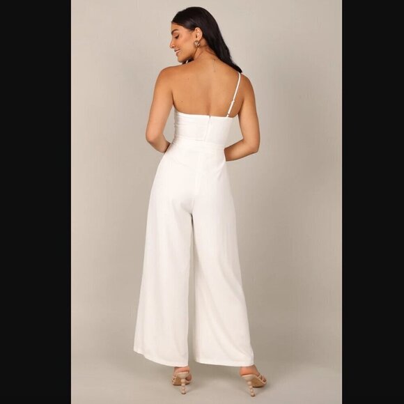 Petal & Pup Leyton White One Shoulder Wide Leg Belted Jumpsuit 4 - Picture 8 of 16